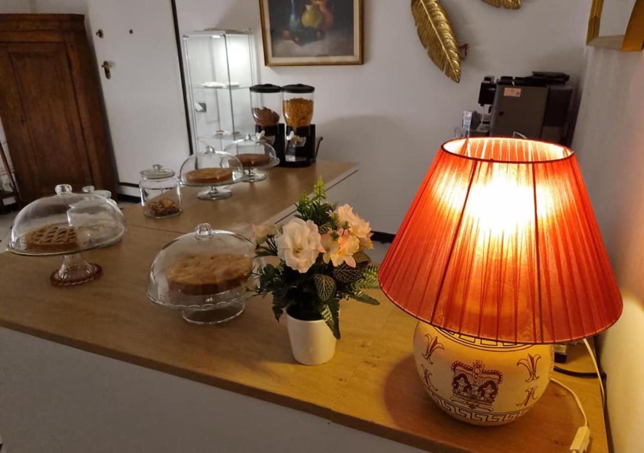 Affittacamere San Teodoro Αλμπένγκα Εξωτερικό φωτογραφία